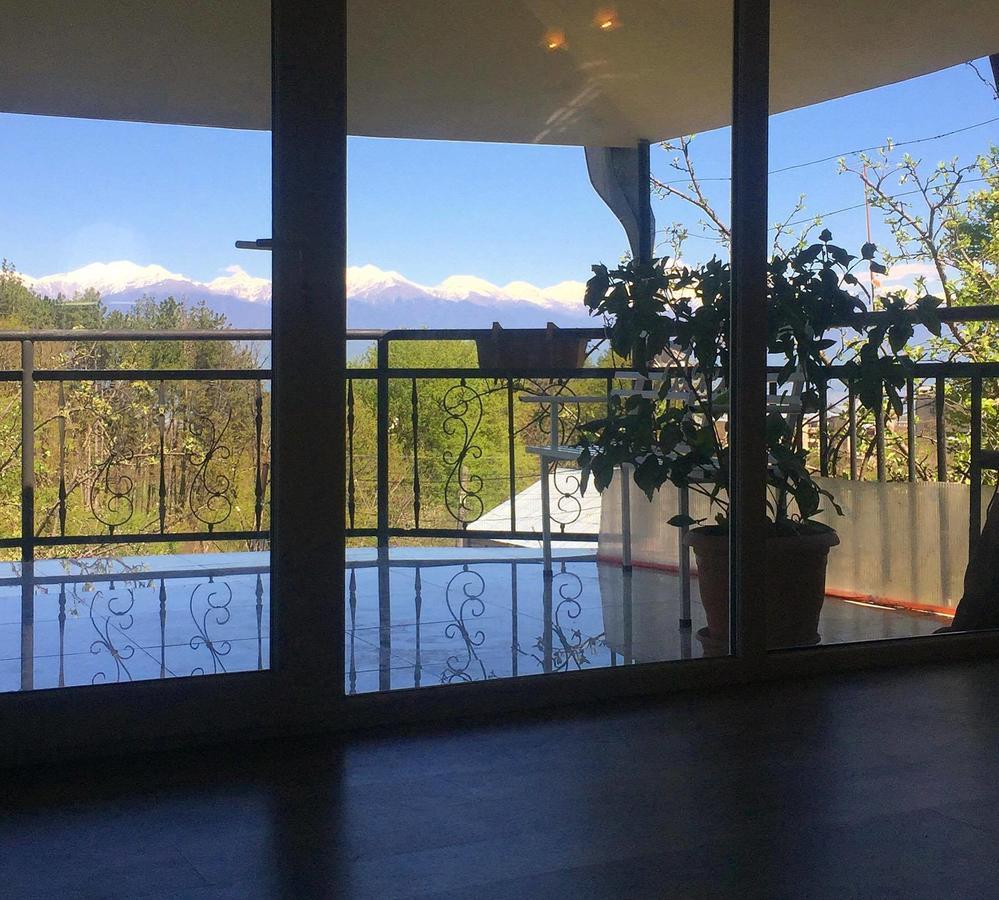 Nino'S Veranda Apartment テラヴィ エクステリア 写真